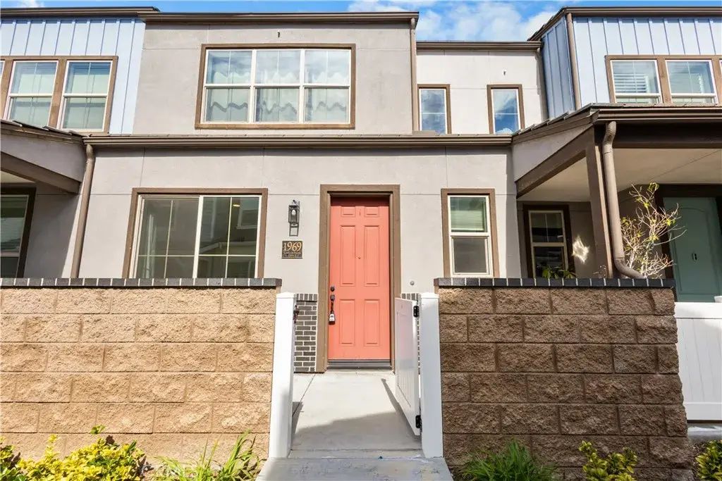 1969 Cottage Drive 3, Simi Valley