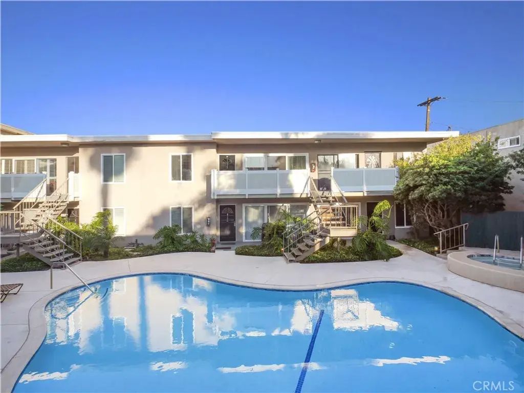 23930 Los Codona 220, Torrance