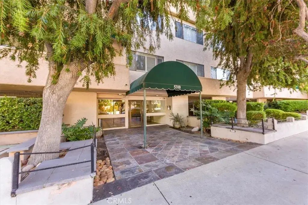 5310 Zelzah Unit 114, Encino