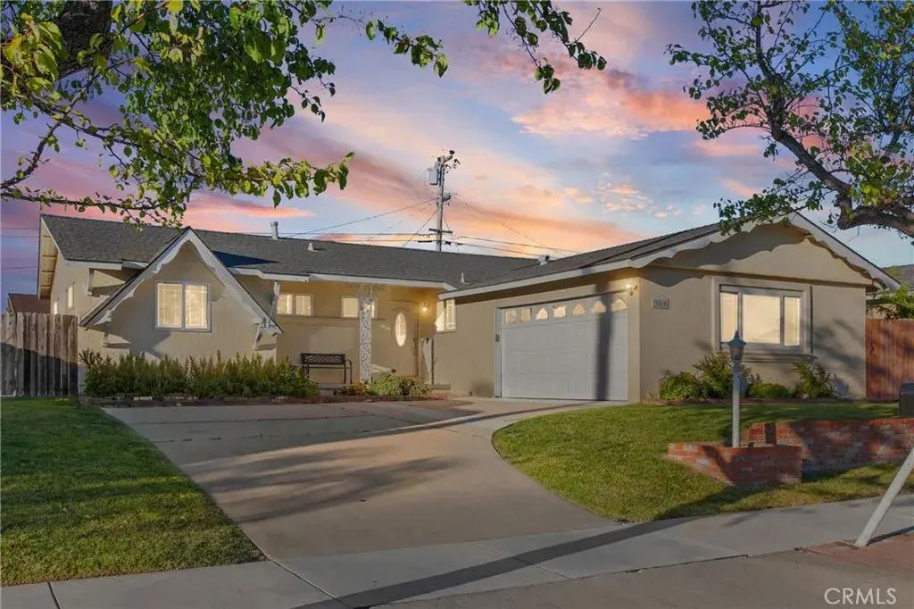 359 Atherly Lane, Santa Maria