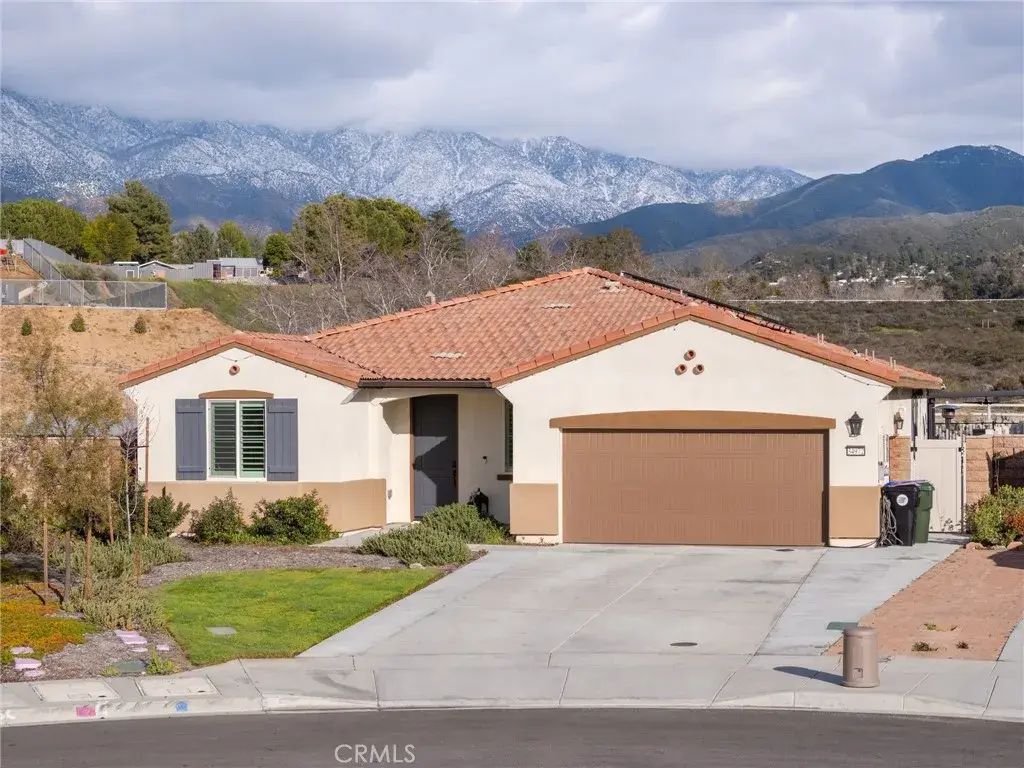 34972 S Serrano Square, Yucaipa