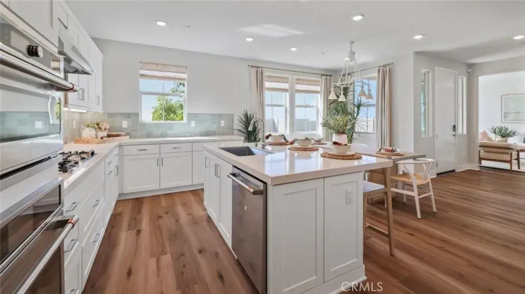713 Guy Turner Drive, Camarillo