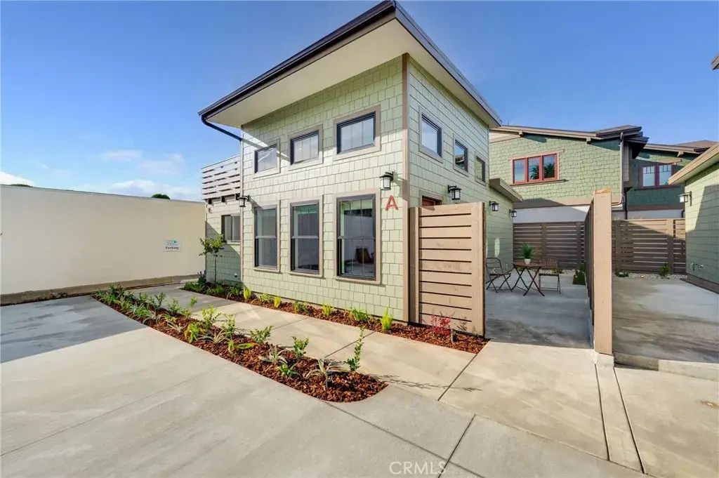 127 E Foothill Boulevard A, Glendora