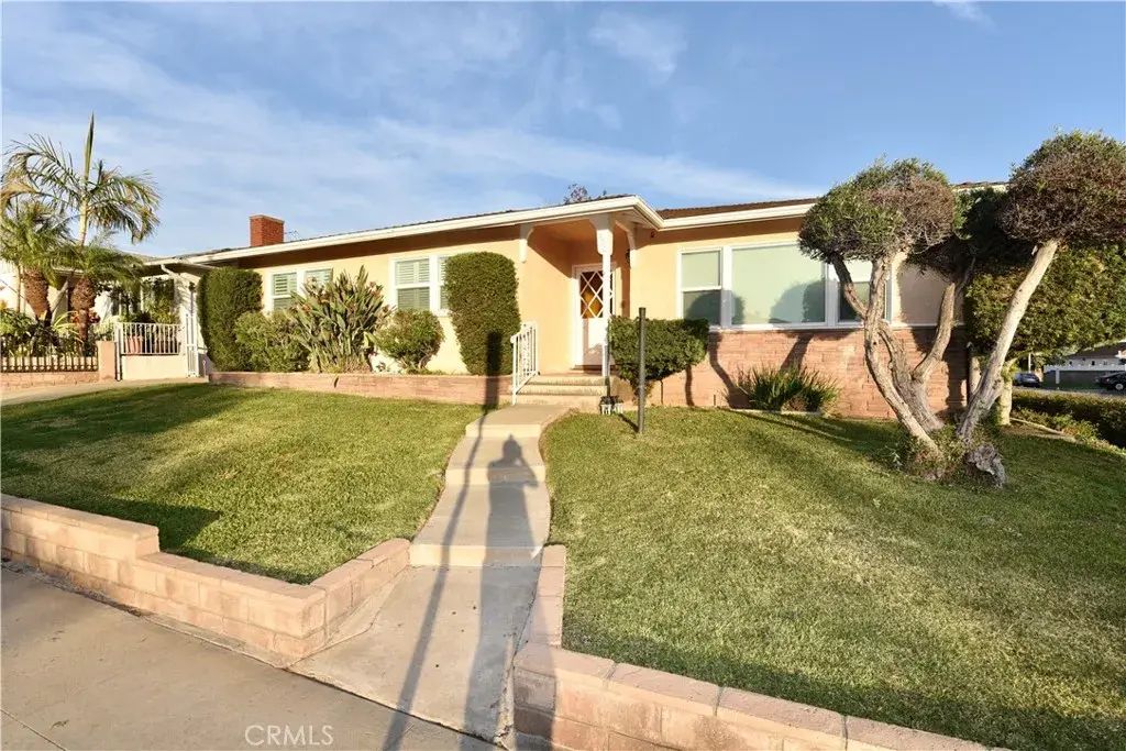 400 N 20th, Montebello