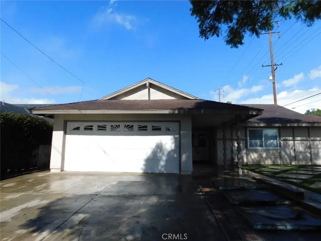 835 E Culver, Orange