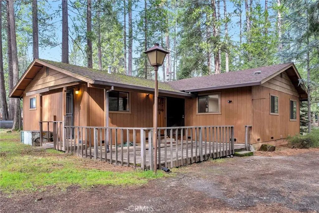 6486 Grandview Avenue, Magalia