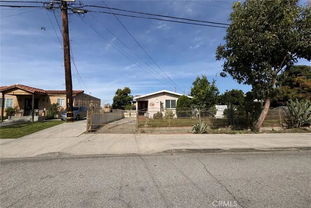4081 Broadway, Huntington Park