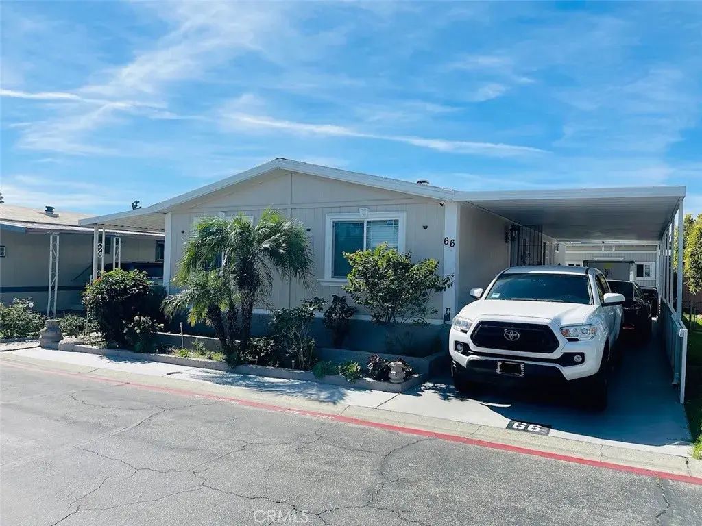 17400 Valley Blvd 66, Fontana