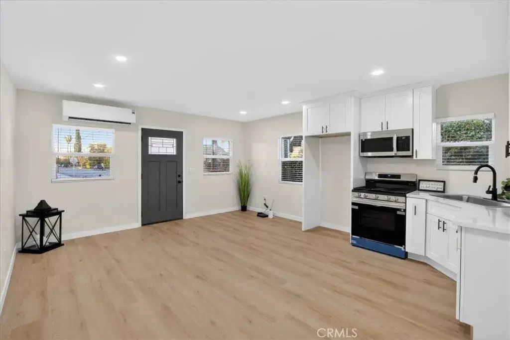 1190 W 7th, San Bernardino