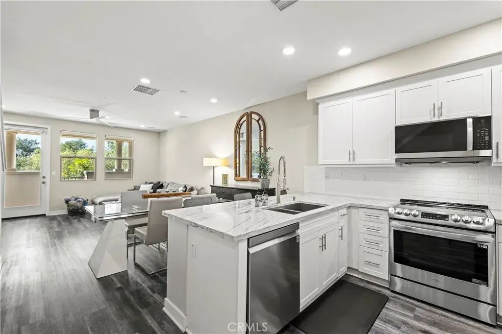 83 Jensen Court, Thousand Oaks