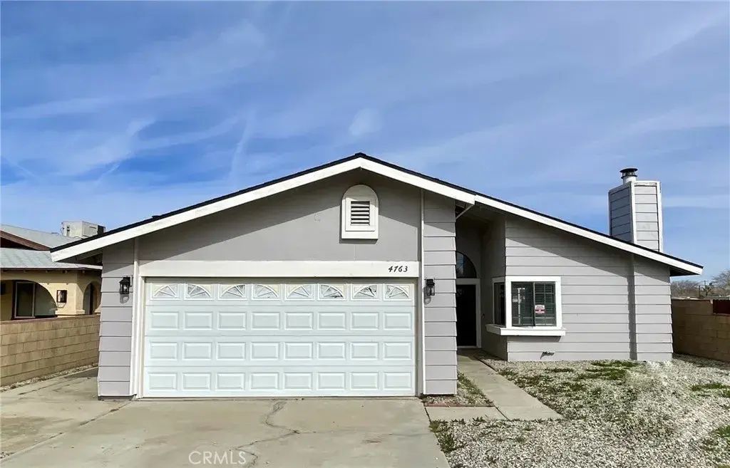 4763 W Avenue L8, Lancaster