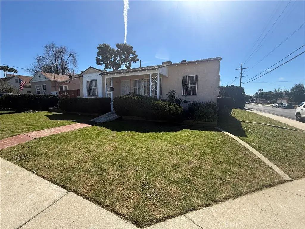 1128 W Dolores, Wilmington