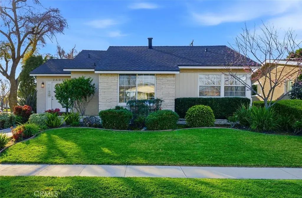 2603 Ladoga Ave, Long Beach