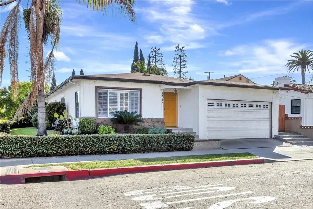 1190 E 37th, Long Beach