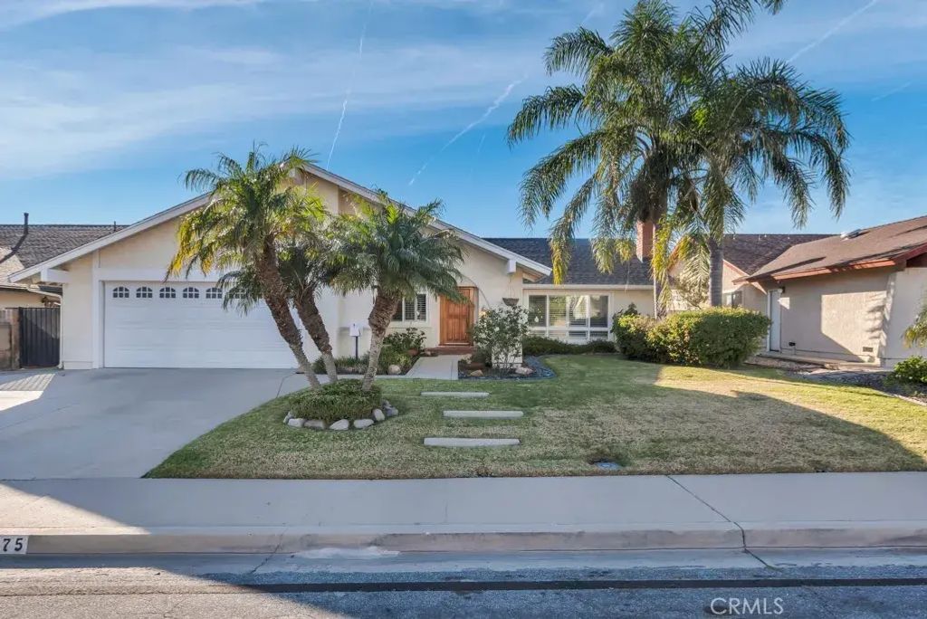2175 N Marlies, Simi Valley