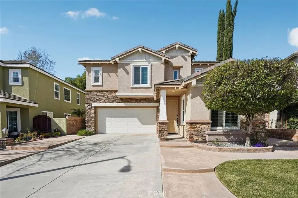 28643 Silverking, Saugus