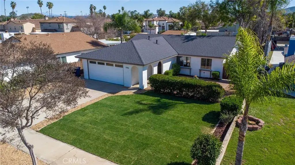 11146 Gramercy, Riverside