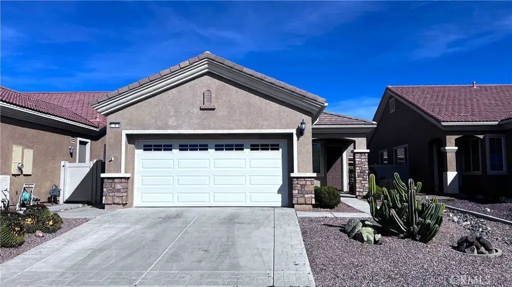 19460 Tor Hill, Apple Valley