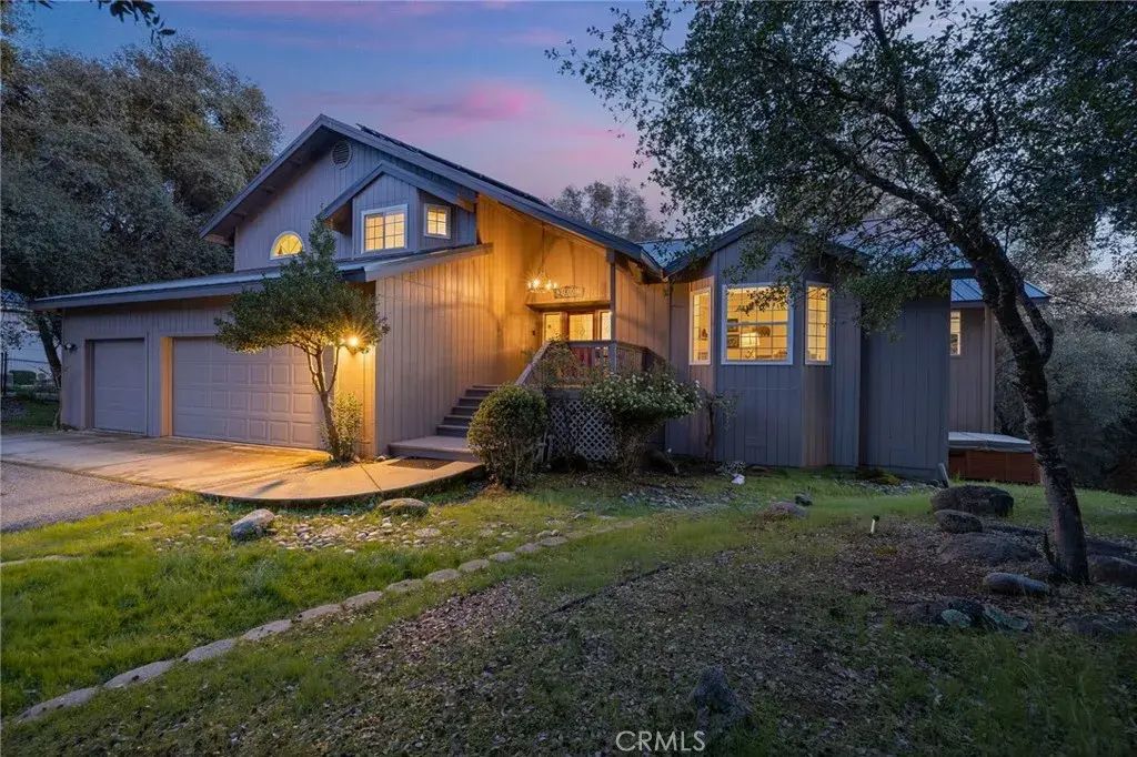 39301 Moonray Lane, Oakhurst