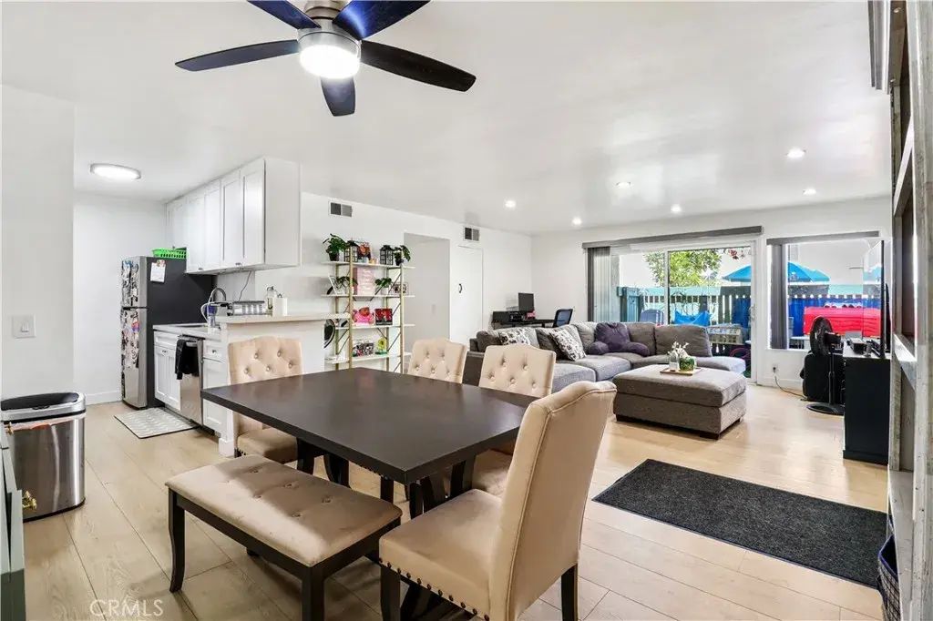 5700 Etiwanda 105, Tarzana