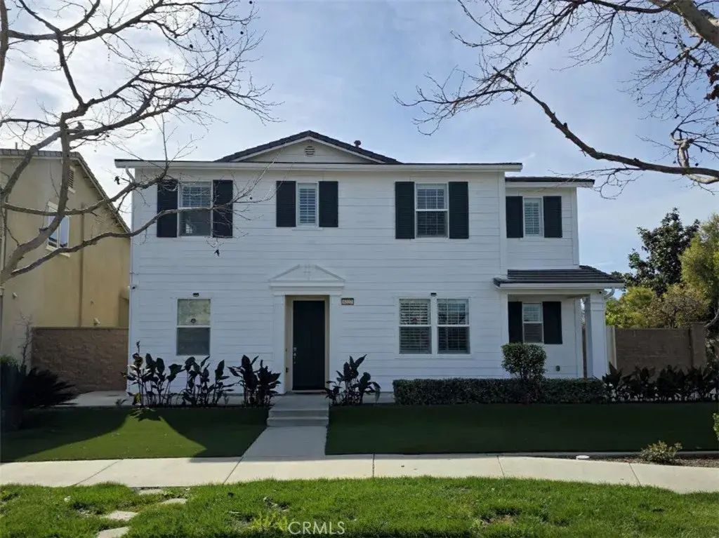 6227 Satterfield, Chino