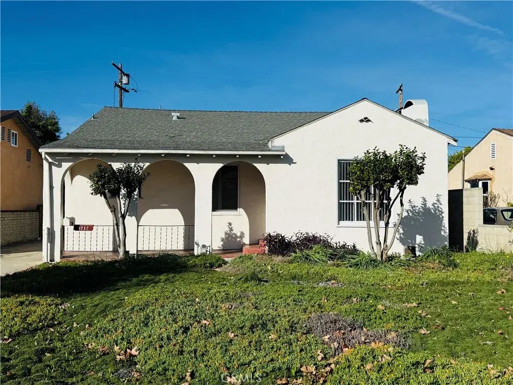 5717 Alessandro, Temple City