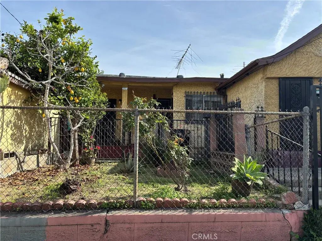 372 N Chicago, Los Angeles