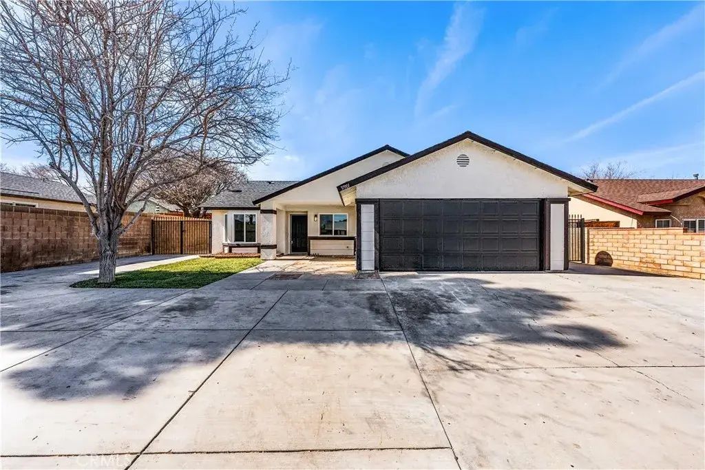 37901 Rosemarie Street, Palmdale