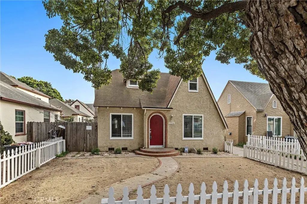 226 E Tunnell, Santa Maria
