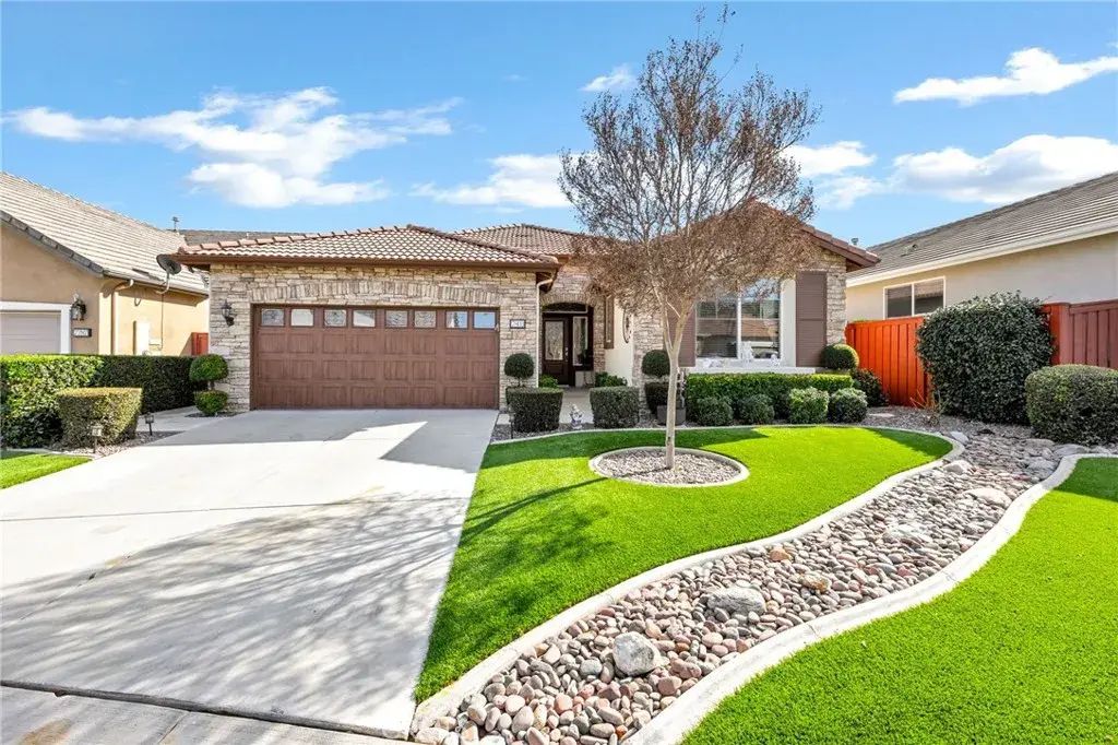 7803 Hagen, Hemet