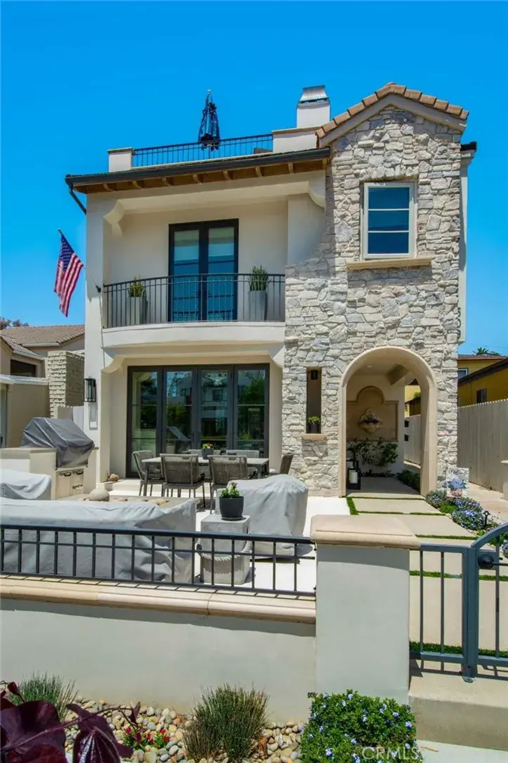509 Marigold Avenue 1/2, Corona Del Mar