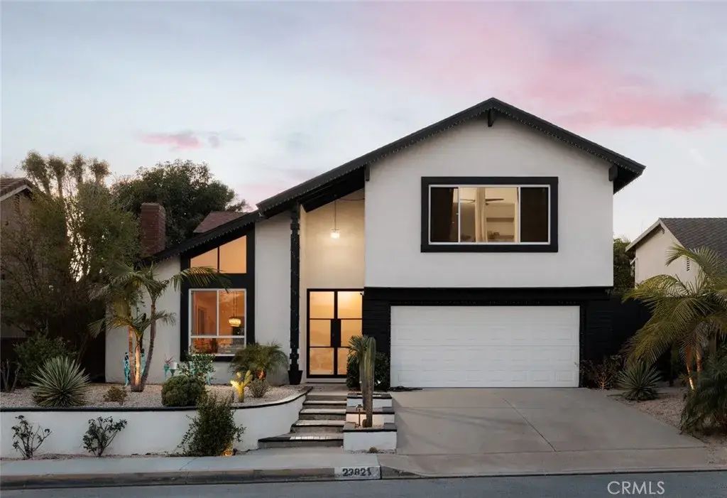 23821 Avenida Columbia, Mission Viejo