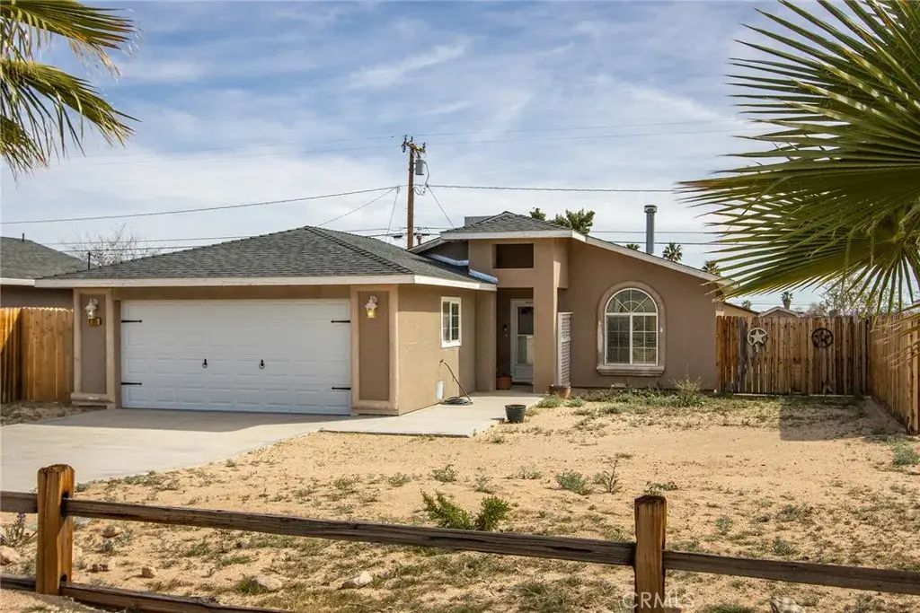 6185 Chia Avenue, 29 Palms