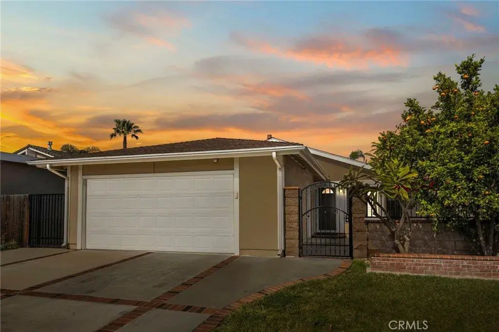 27271 Pinocha, Mission Viejo