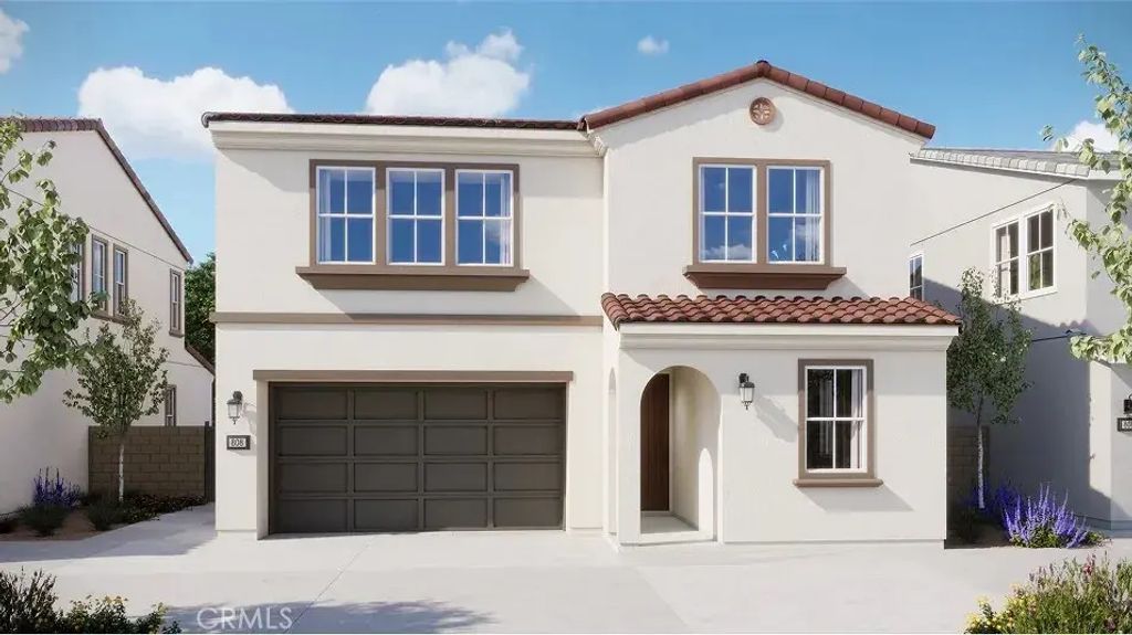 2023 Pyrenes Place, Santa Paula