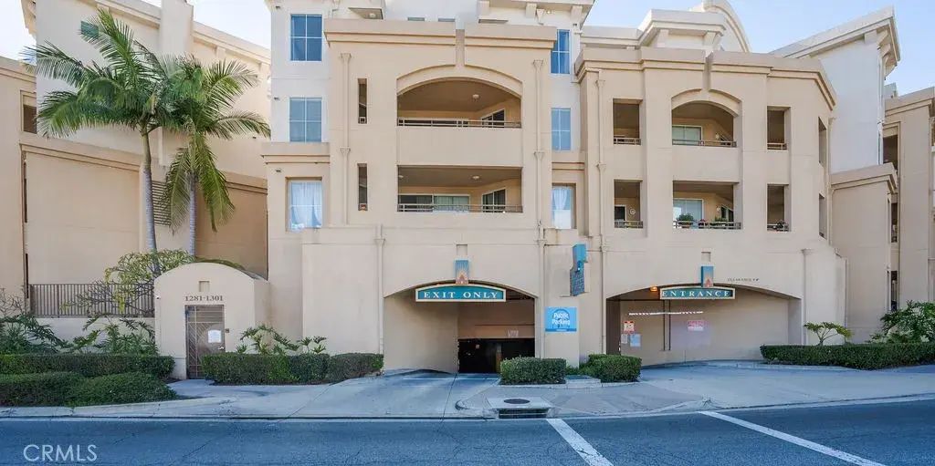 1301 Cabrillo 109, Torrance