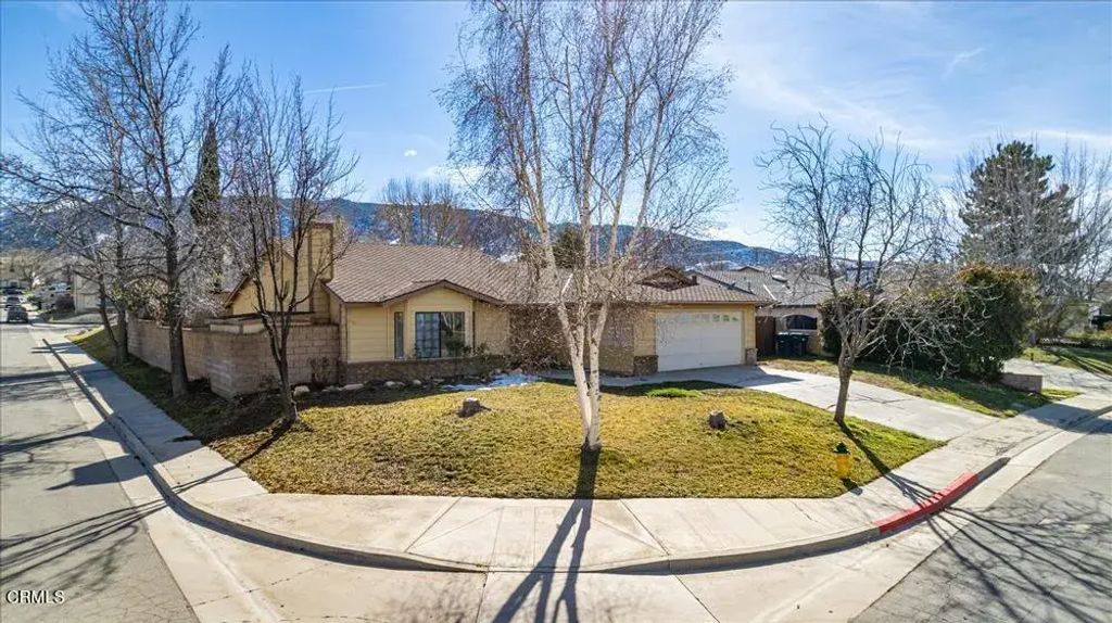 114 Chaparrel Street, Tehachapi