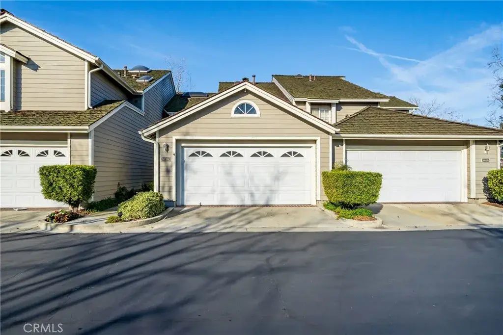 500 Stoneham Court 102, Long Beach