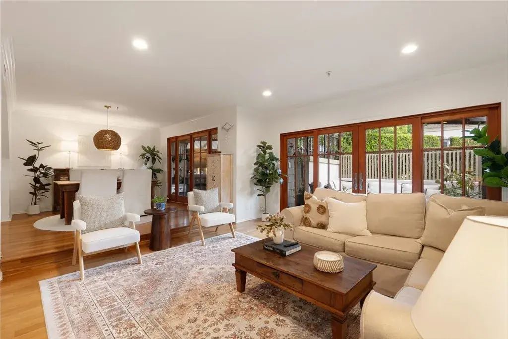 70 Sea Island Drive, Newport Beach
