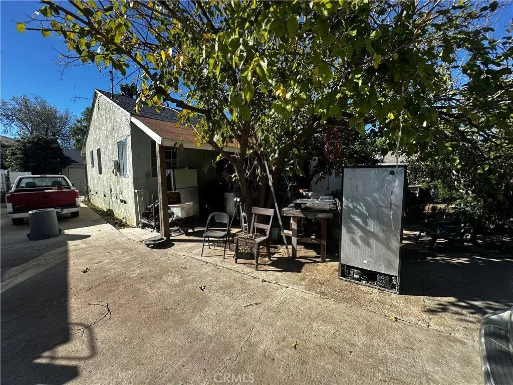 10961 Sharp Avenue, Mission Hills (san Fernando)