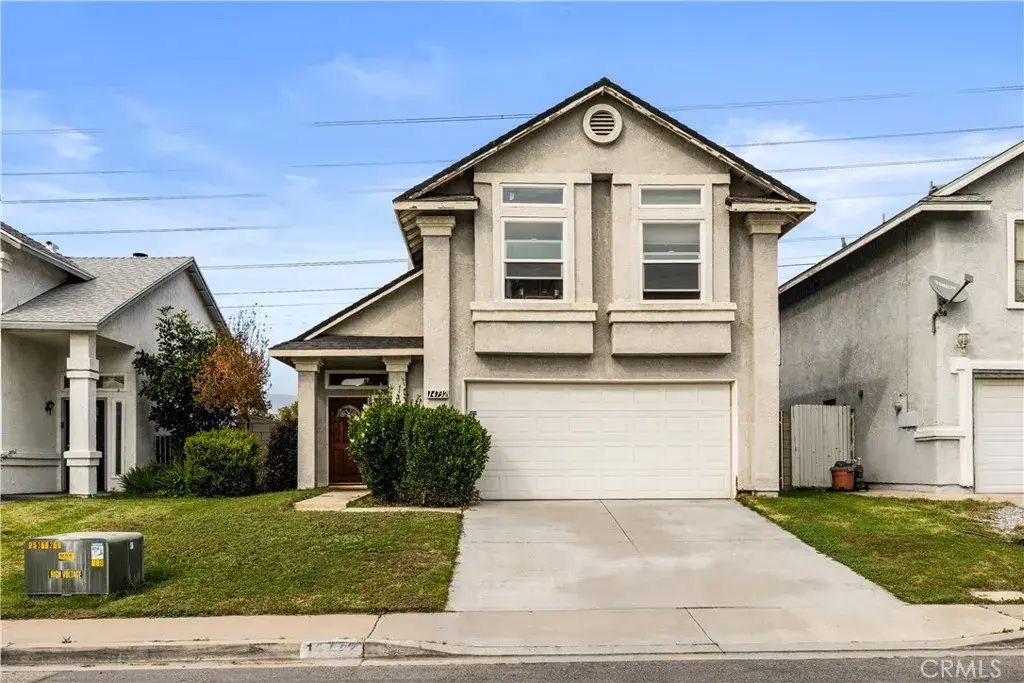14732 Shadow Dr, Fontana