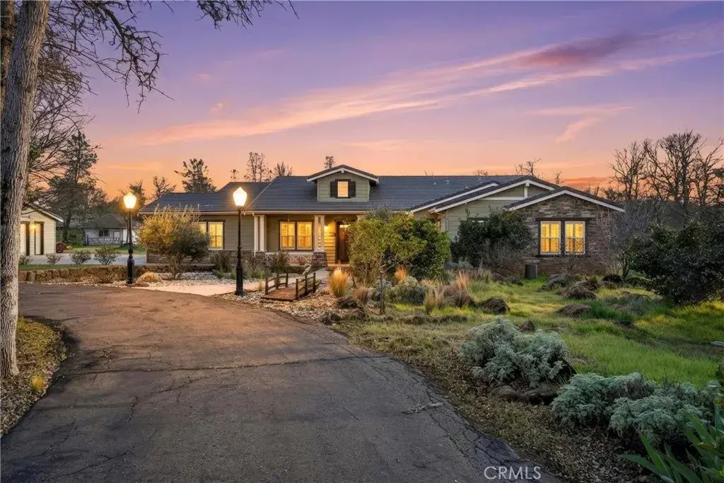 21145 Yankee Valley Road, Hidden Valley Lake
