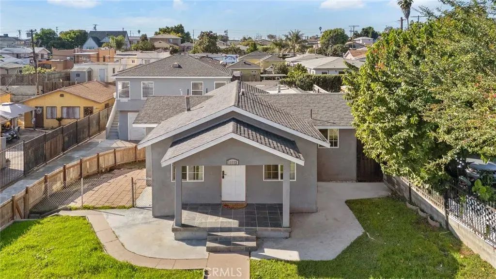 11113 Van Buren Avenue, Inglewood