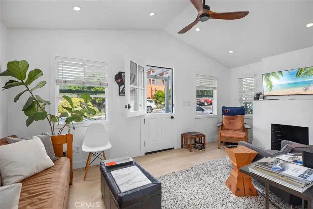 371 Park Ave, Laguna Beach