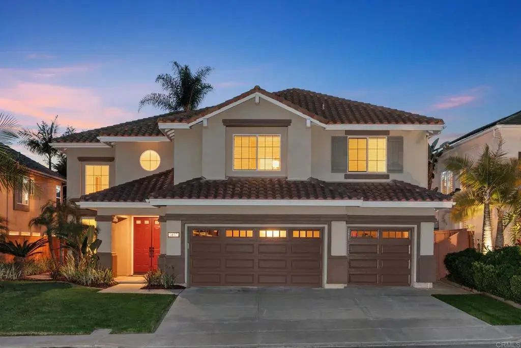 5157 Seashell Place, 