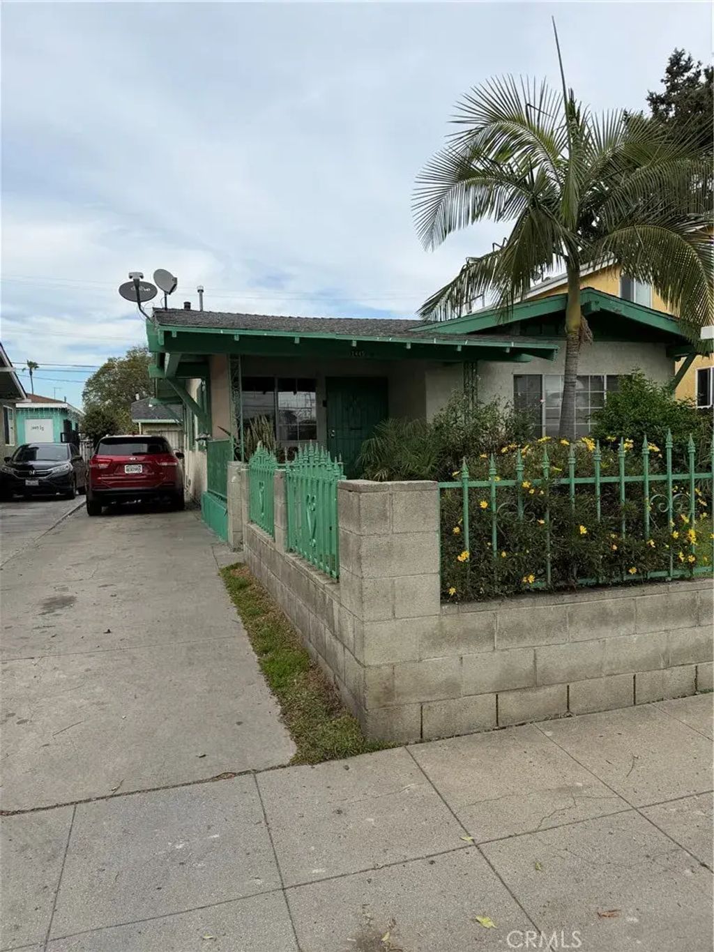 1445 W 58th, Los Angeles