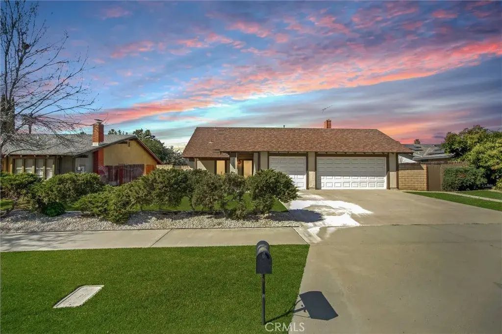 9545 Calle La Cuesta, Riverside