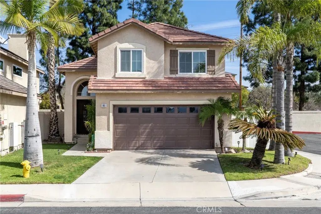 901 Primrose Lane, Corona