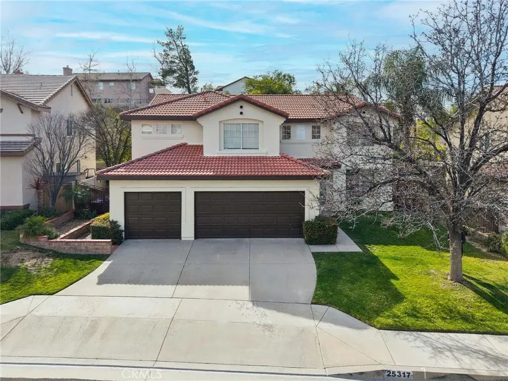 25317 Heather Vale Street, Saugus
