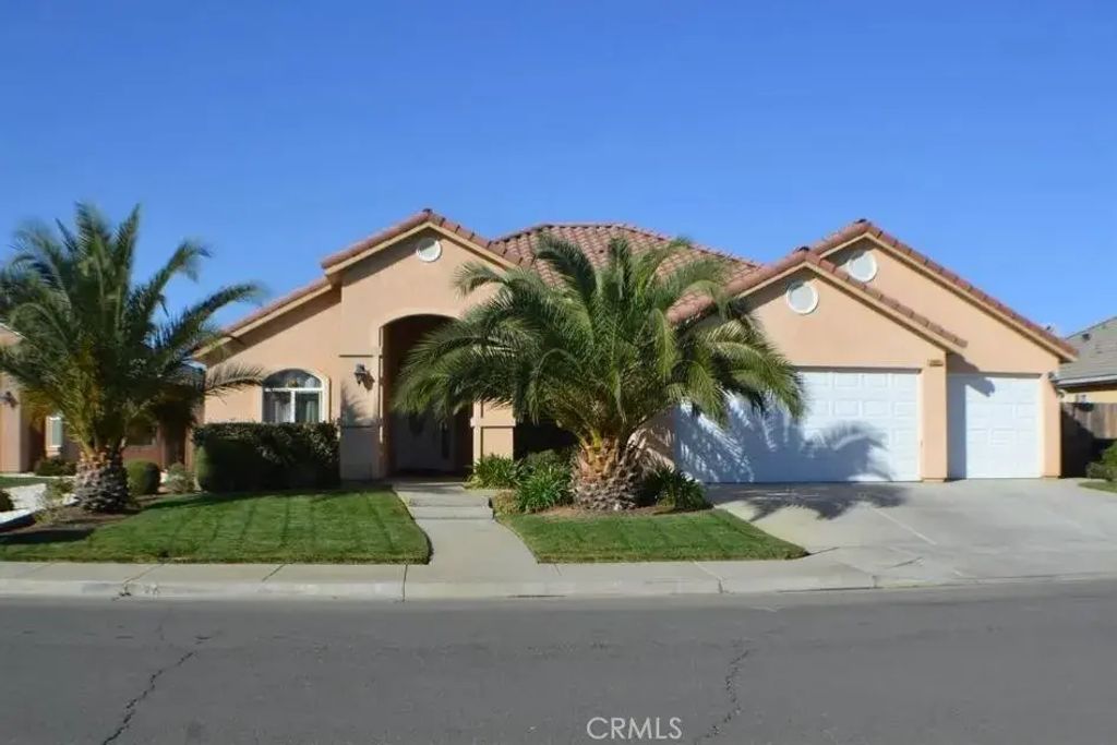 3001 Sierra Vista Lane, Coalinga